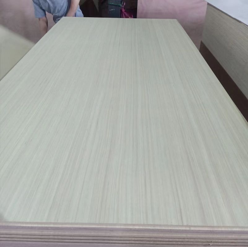 杨木面胶合板